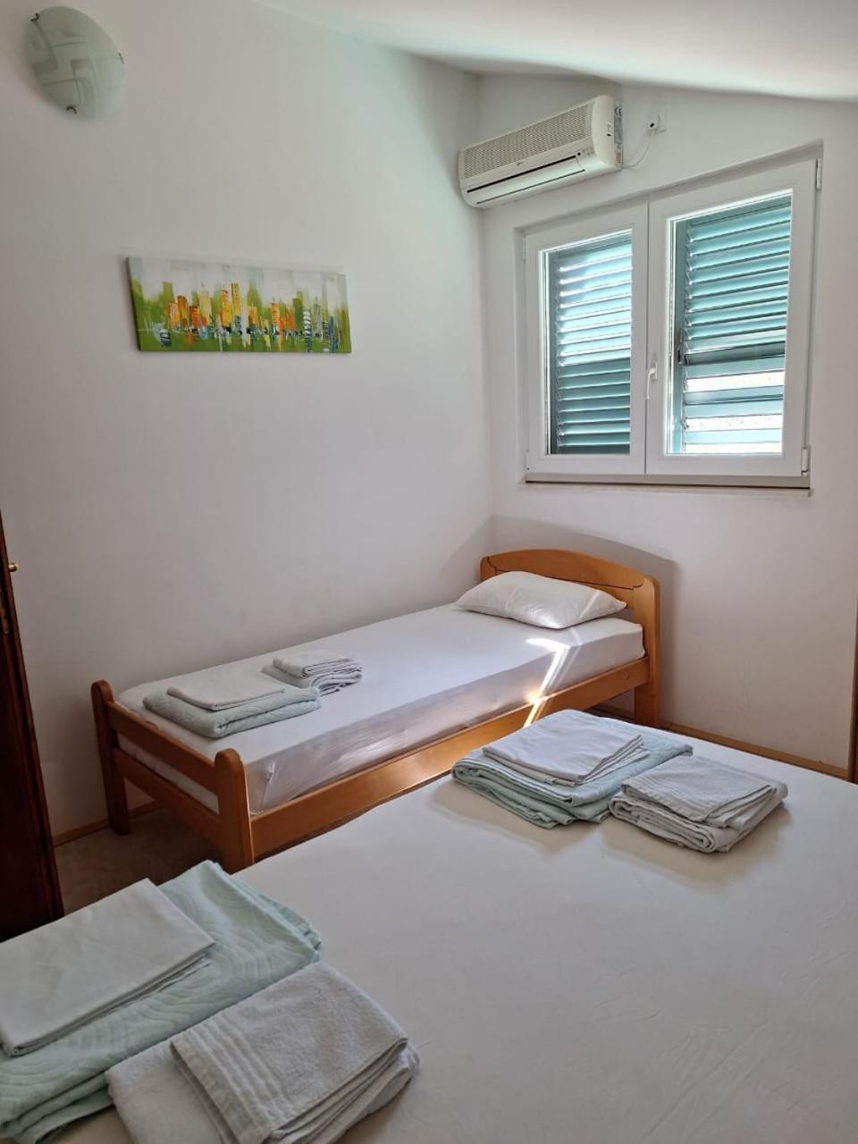 Apartments Iva Kotor Eksteriør bilde