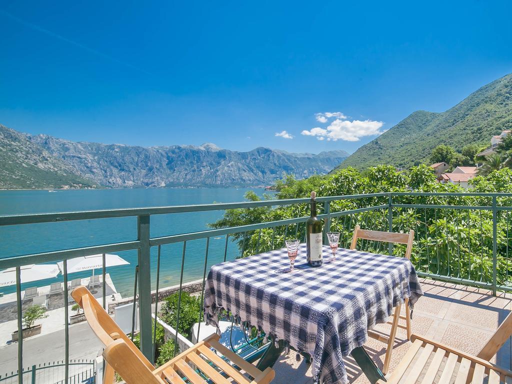 Apartments Iva Kotor Eksteriør bilde